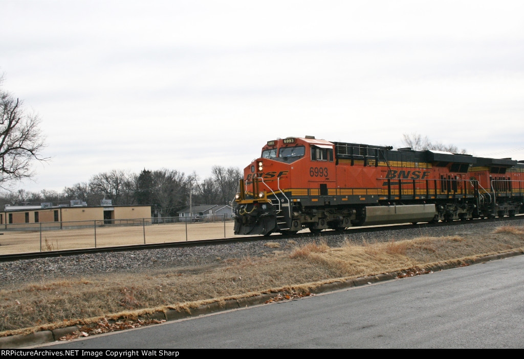 BNSF 6993